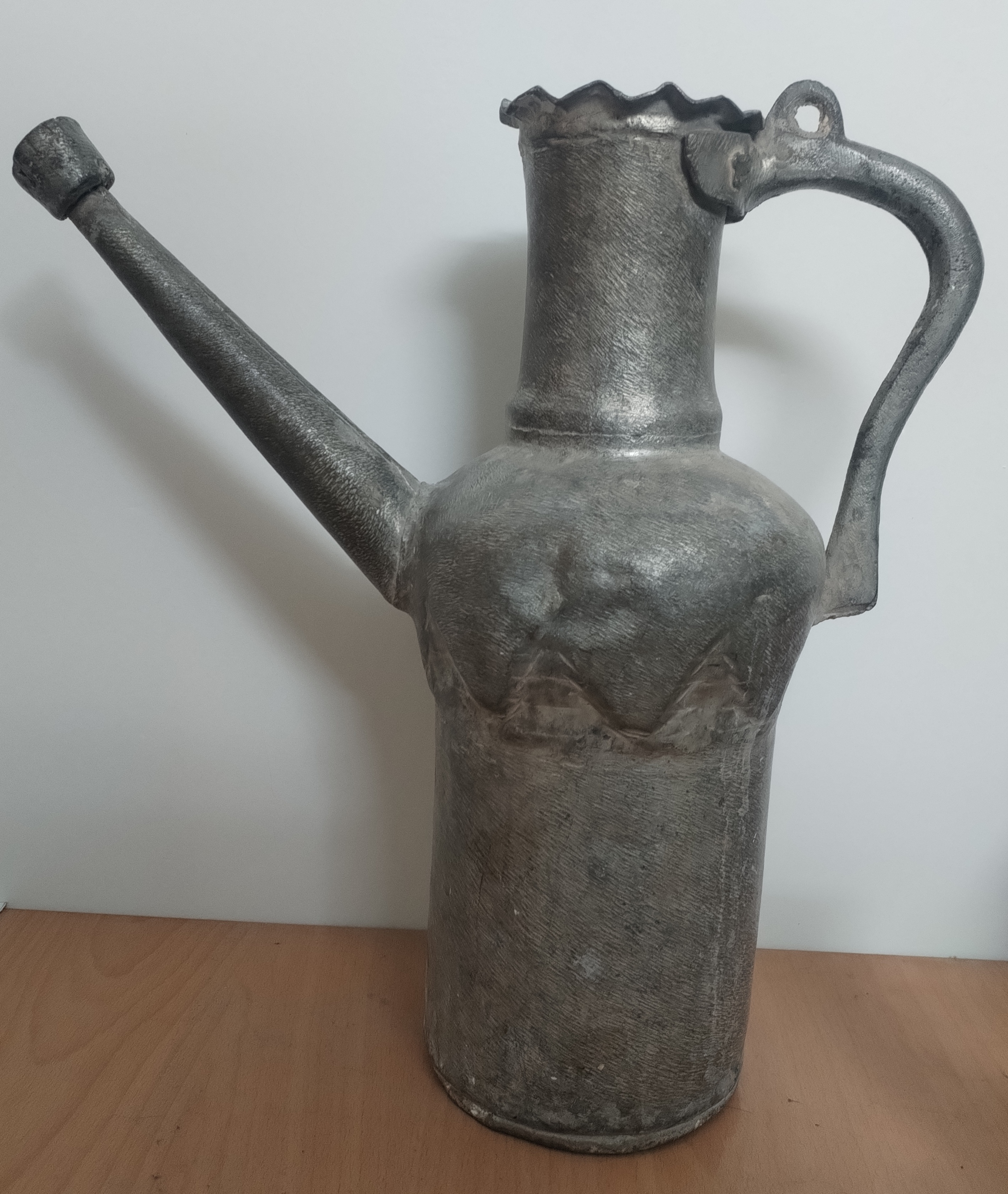 آفتابه مسی قدیمی وزن 2200KG ارتفاع 33CM