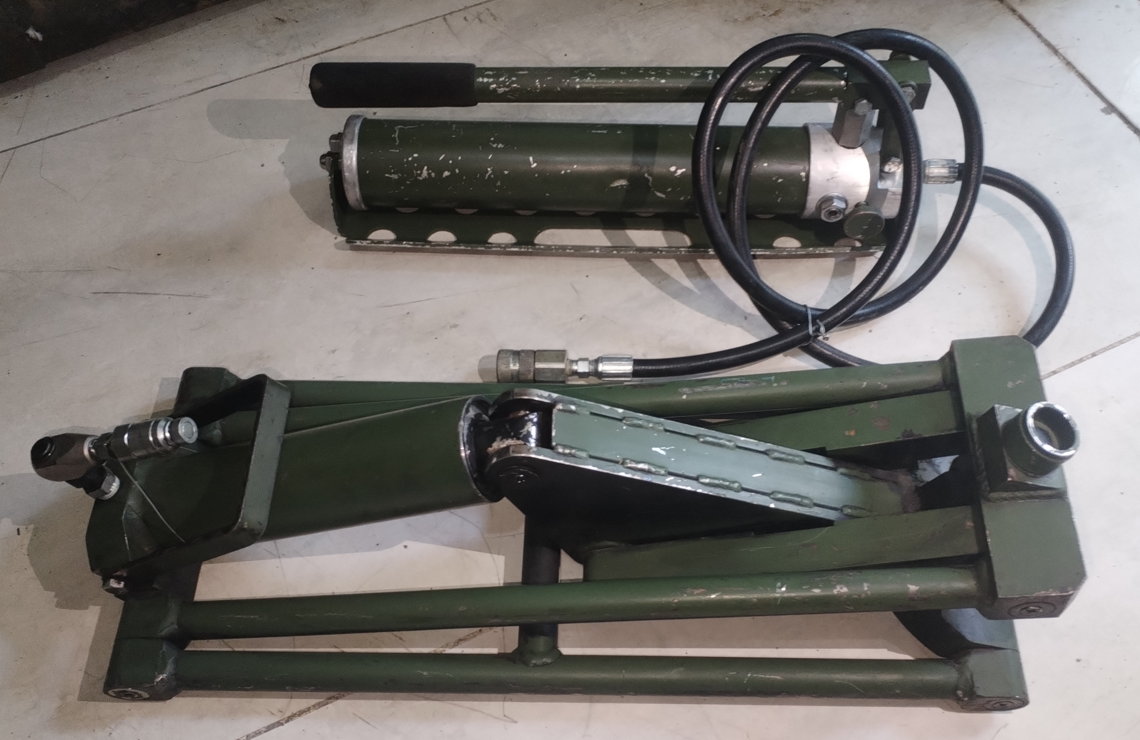 جک و پمپ هیدرولیک سوسماری ارتشی 30 تن پاسکو آمریکا اصلی مدل PASCO 5DT74