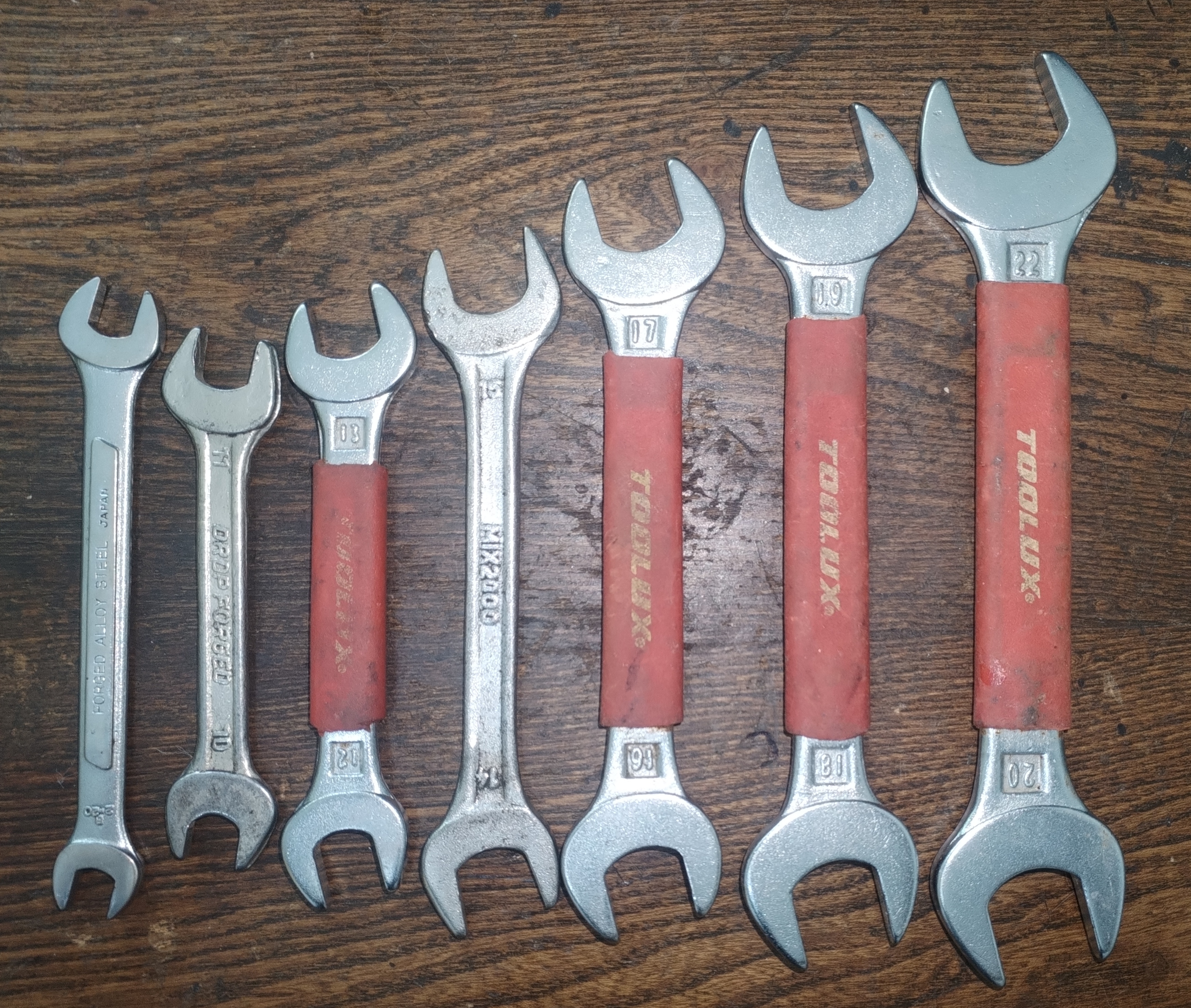 ست آچار 7 عددی دو سر تخت سایز 8 الی 22 TOOL UX استوک