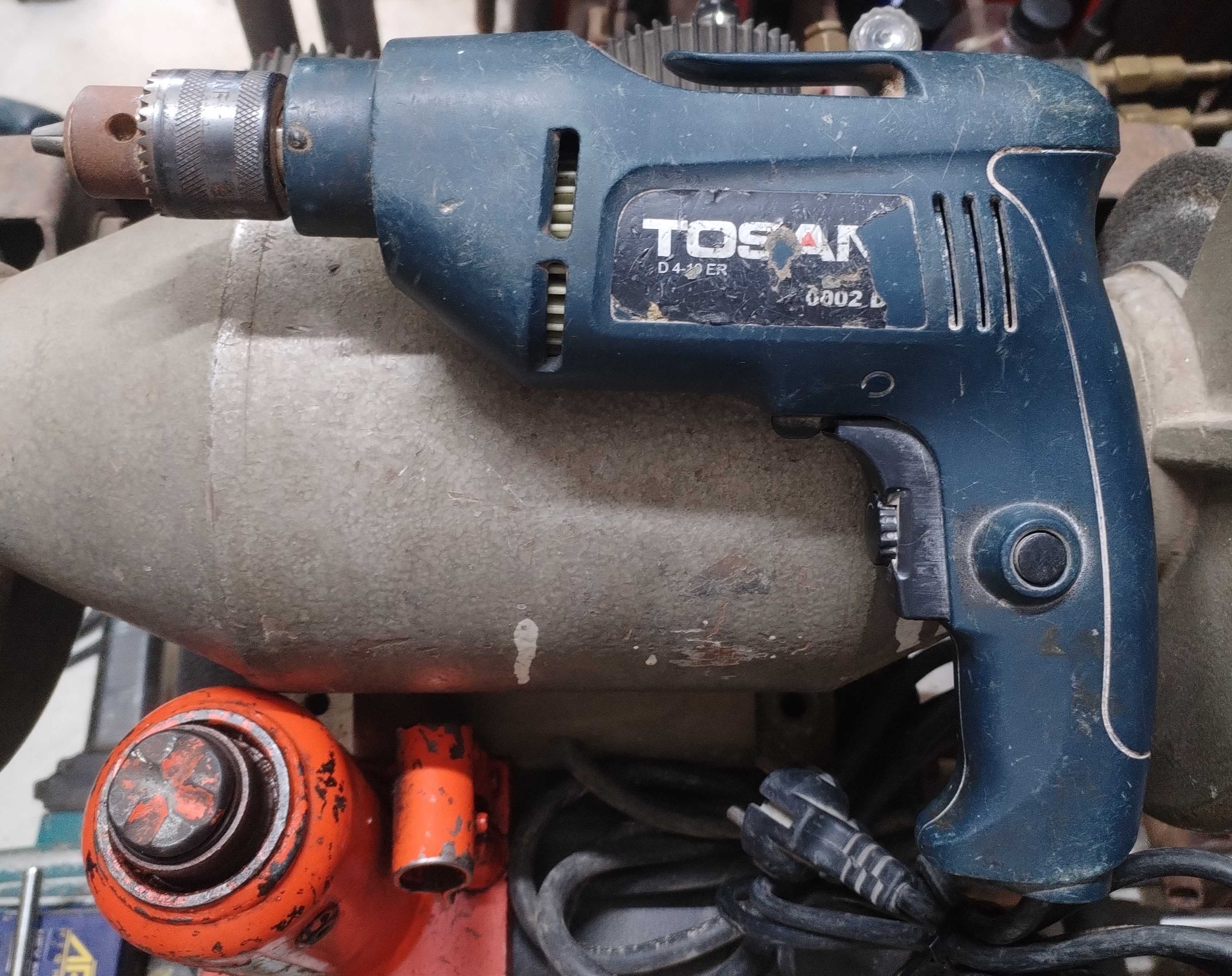 دریل دیمر دار چپ گرد راست گرد 400 وات توسن مدل TOSAN 0002D استوک
