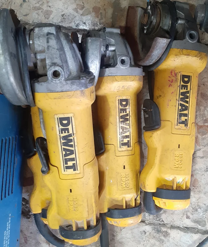 مینی فرز ۱۵۰۰ وات دیوالت آمریکا اصلی ترمز دار مدل DeWALT DWE4212 استوک