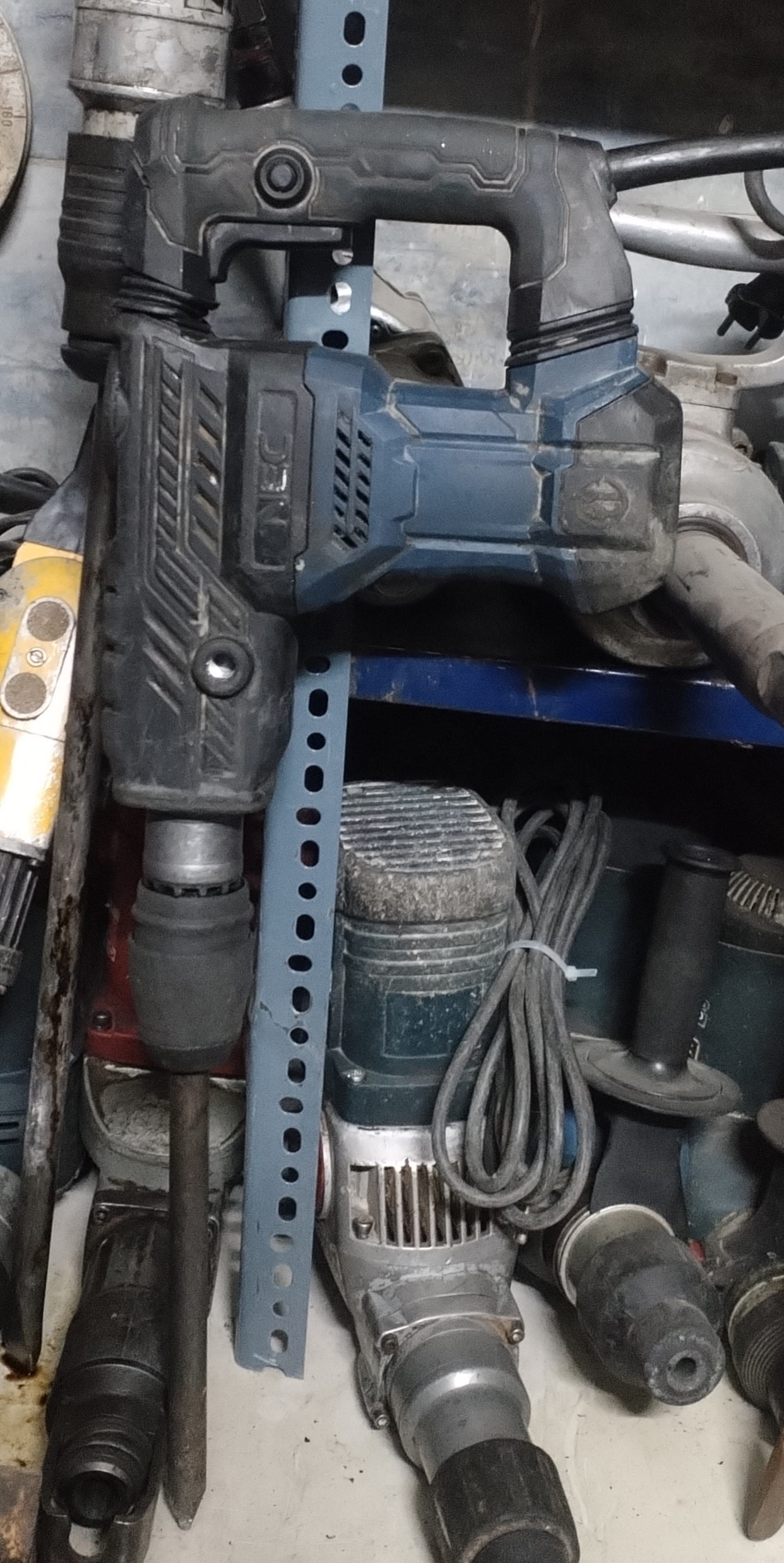 چکش تخریب 7 کیلوگرمی 5 شیار 1300 وات ان ای سی مدل NEC-1446 استوک