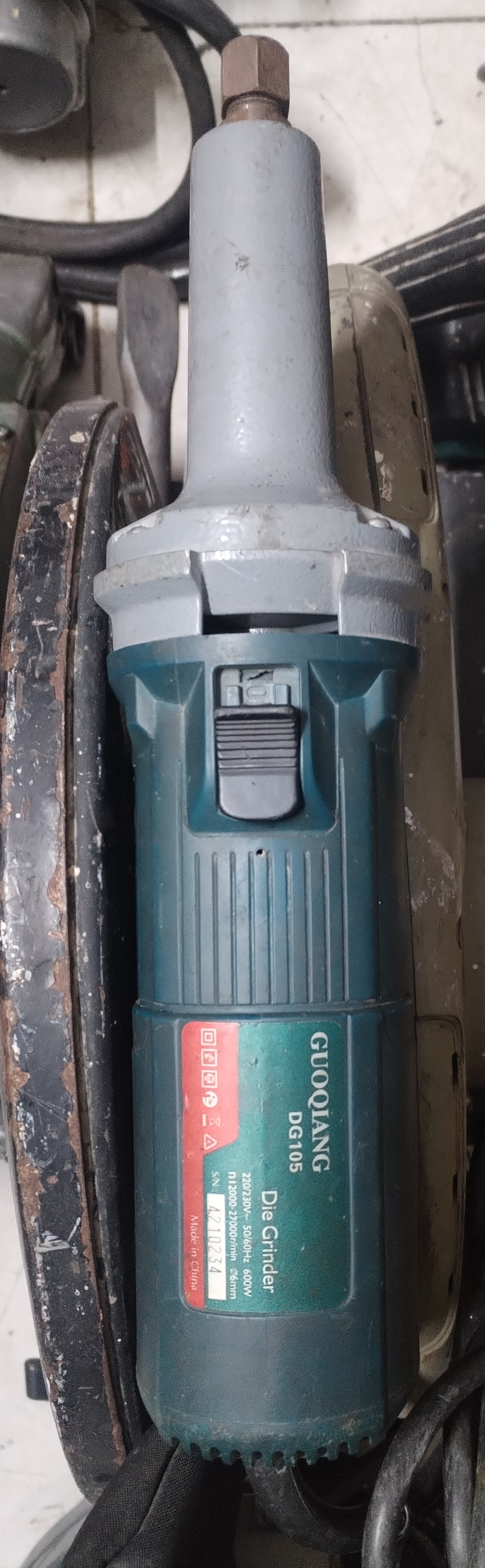 فرز انگشتی گلو بلند دیمر دار 6 میلی متری 600 وات گوجیانگ(دانگ چنگ) مدل GUOQIANG DG105 در حد نو