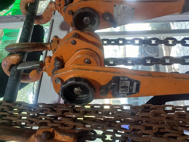 پولیفت(تیفور)زنجیری ۱.۶ تن ژاپن اصلی VITAL استوک