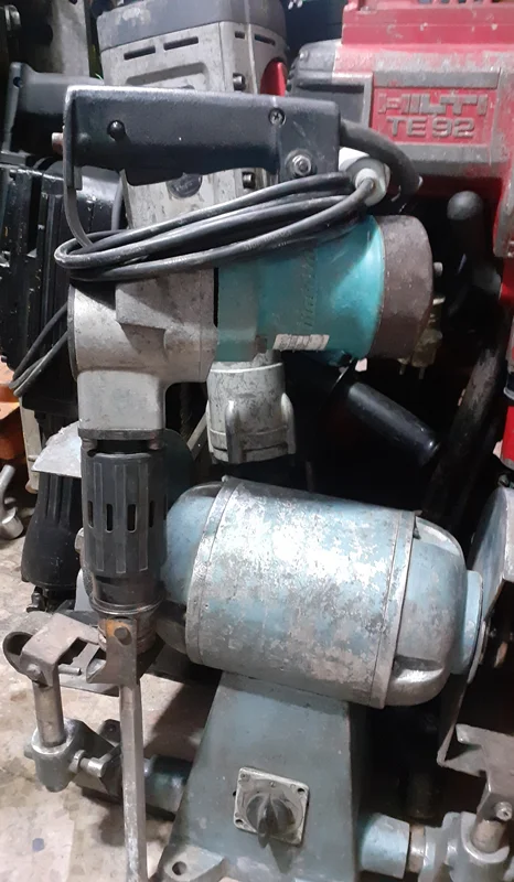 چکش تخریب ۷ کیلوگرمی ماکیتا ژاپن اصلی مدل MAKITA HM08۱۰ استوک