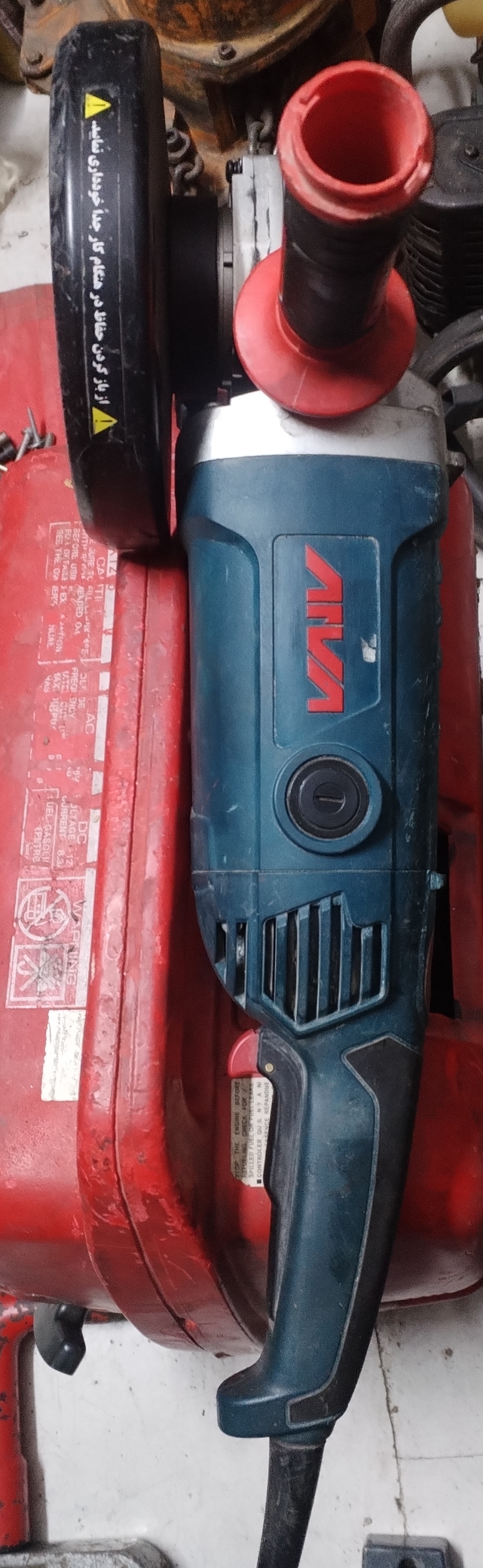 سنگ فرز آهنگری و سنگبری 2000 وات 8000 دور دسته گردان آروا مدل ARVA 5501 در حد نو