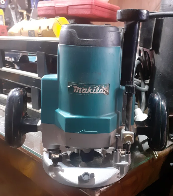 اور فرز نجاری ماکیتا ژاپن اصلی مدل Makita MRP 100 در حد نو